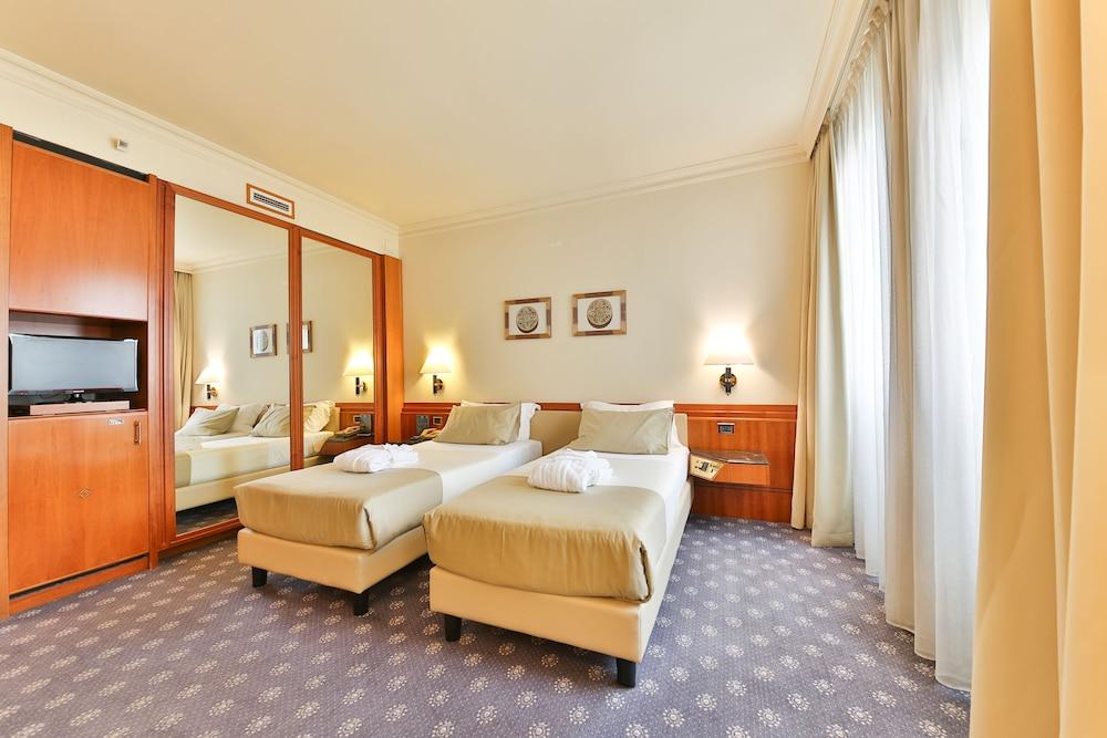 Hotel Leon D'Oro Βερόνα Εξωτερικό φωτογραφία