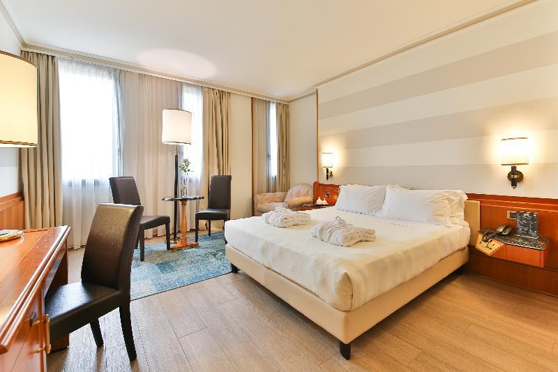 Hotel Leon D'Oro Βερόνα Εξωτερικό φωτογραφία